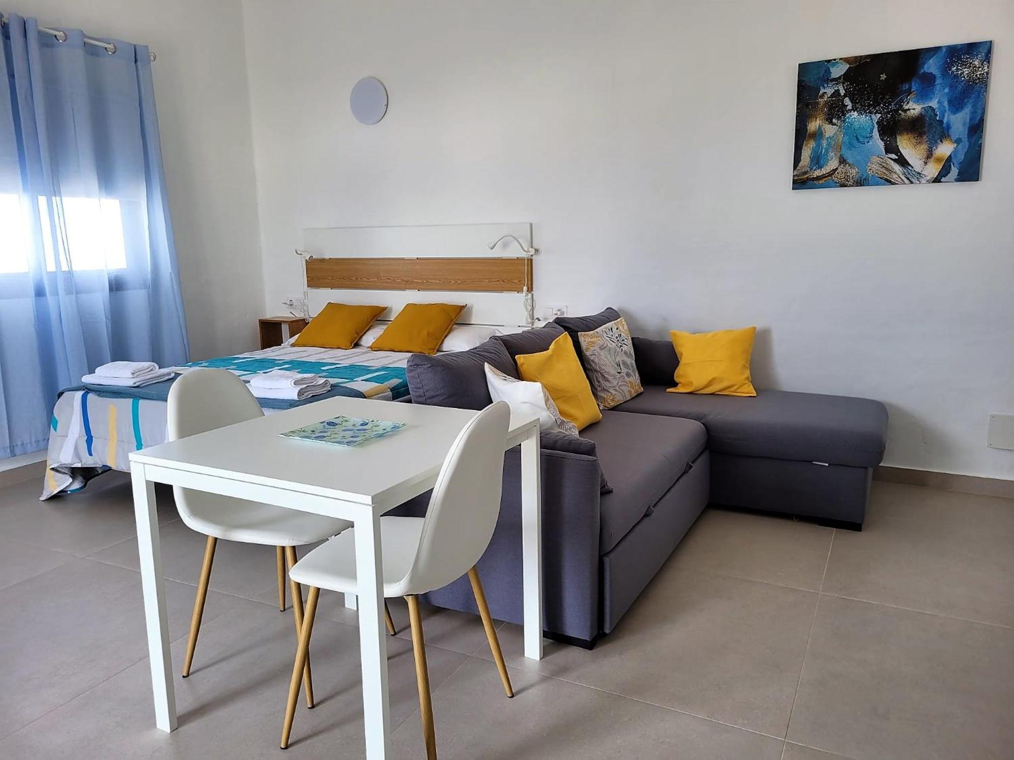 Apartamentos Falcon Tinajo Exterior photo